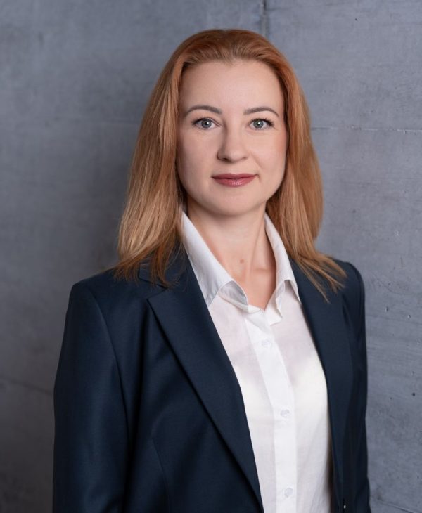 Inna Heinrich_Zollicont Treuhand AG